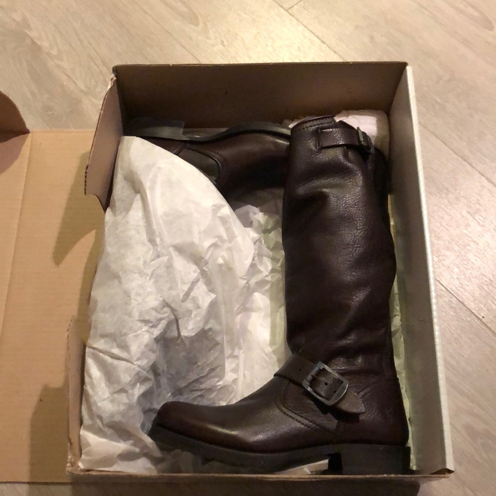 Frye Veronica Slouch - Dark Brown
